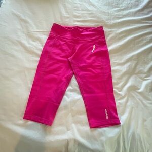 Reebok Hot Pink Leggings Stretchy Athletic Bottoms with breast cancer logo